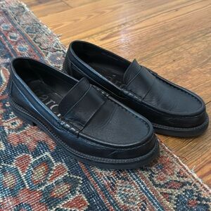 Beautiful black leather Pedro Garcia loafers, size 36.